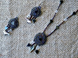 H�mzett szett hematit sz�vekkel