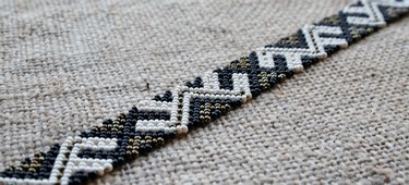 Gy�ngyszalag, Hunyad vm.